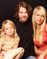 /album/photogallery/deanna-dan-and-lexi-jpg/